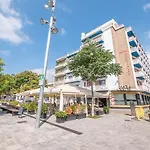 Checkin Montpalau 3*