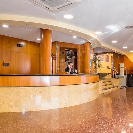 Hotel Checkin Montpalau Pineda de Mar
