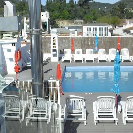 Hotel Checkin Montpalau 3*