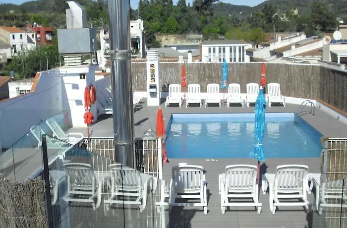 Hotell Checkin Montpalau 3*